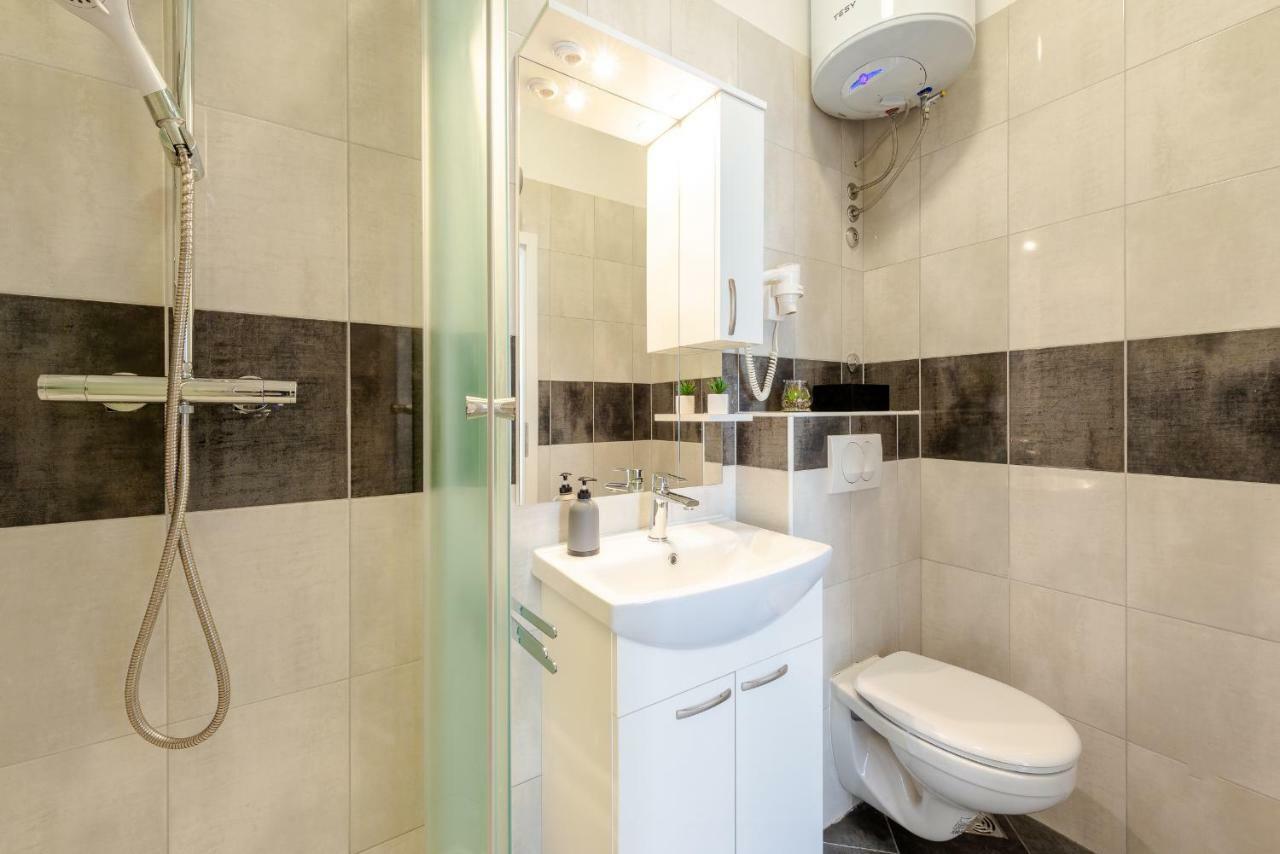 Studio Apartment & Room Ten - Free Parking Dubrovnik Ngoại thất bức ảnh